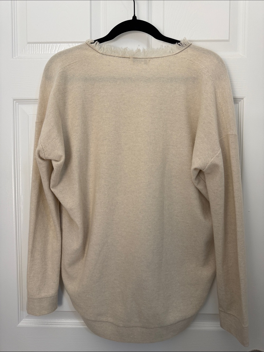 [new inventory] BRUNELLO CUCINELLI BEIGE CASHMERE LONG SLEEVE TOP EUC - Picture 3 of 3